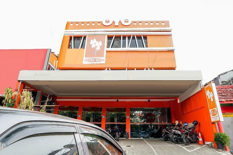 Oyo 275 Hotel Kita Surabaya Dış mekan fotoğraf