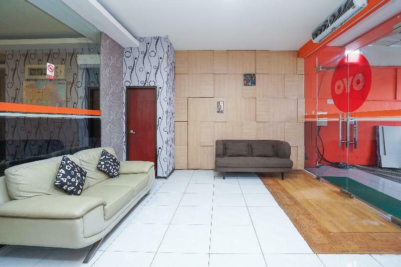 Oyo 275 Hotel Kita Surabaya Dış mekan fotoğraf