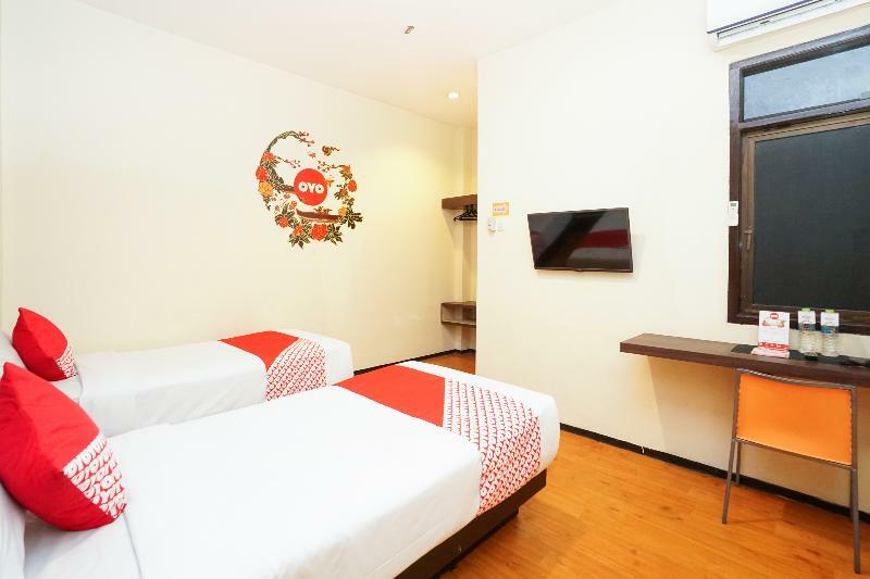 Oyo 275 Hotel Kita Surabaya Dış mekan fotoğraf