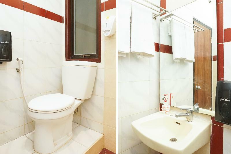 Oyo 275 Hotel Kita Surabaya Dış mekan fotoğraf